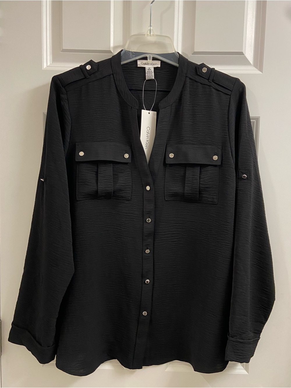 NEW NWT Calvin Klein Women's Black Textured Roll Tab Button Down Shirt Size M